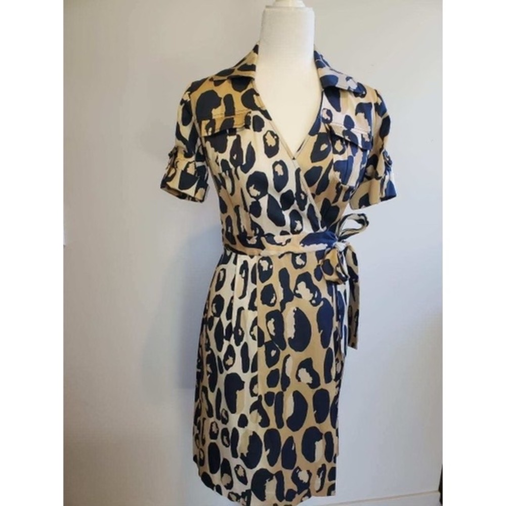 Diane Von Furstenberg Wrap Dress (Dvf Animal Prin… - image 2